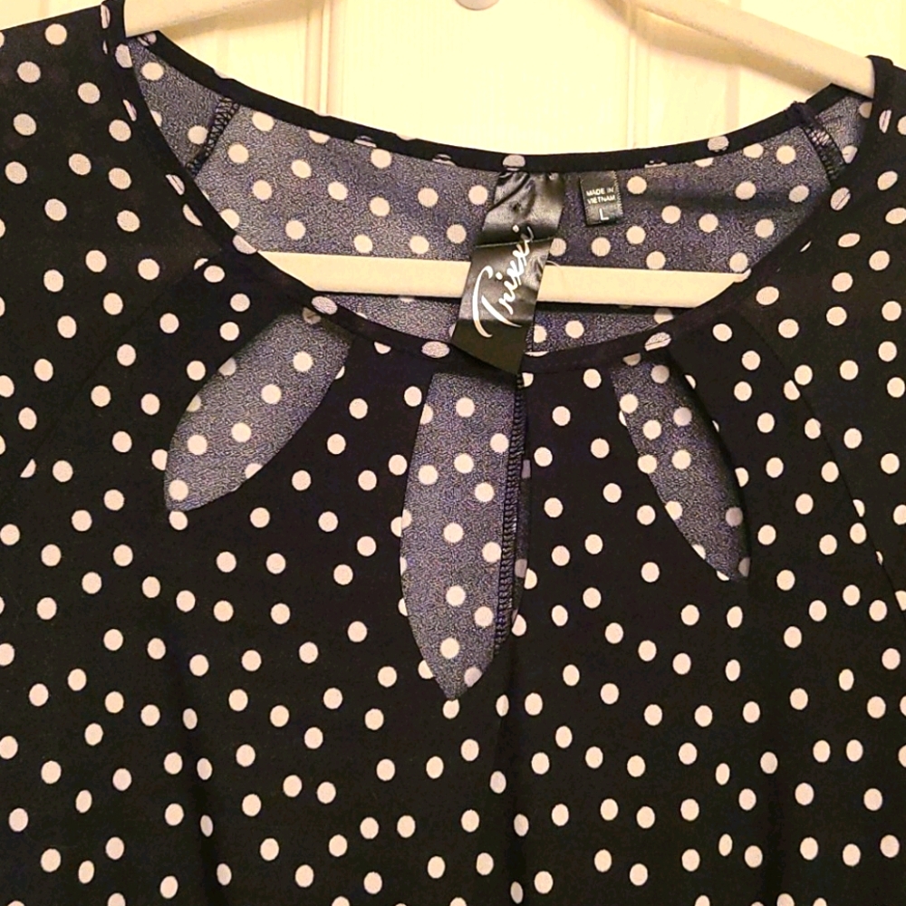 ❤️ NWT black polka dot dress - Picture 2 of 12